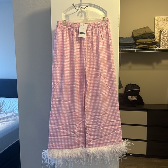 Sleeper pajama set with feather pants size large
Pink Vichy - Picture 6 of 6